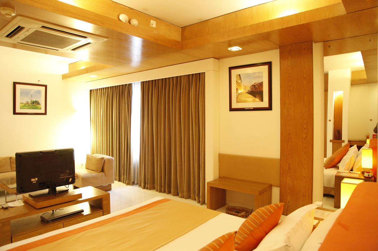 Platinum Suites Dhaka Exteriör bild