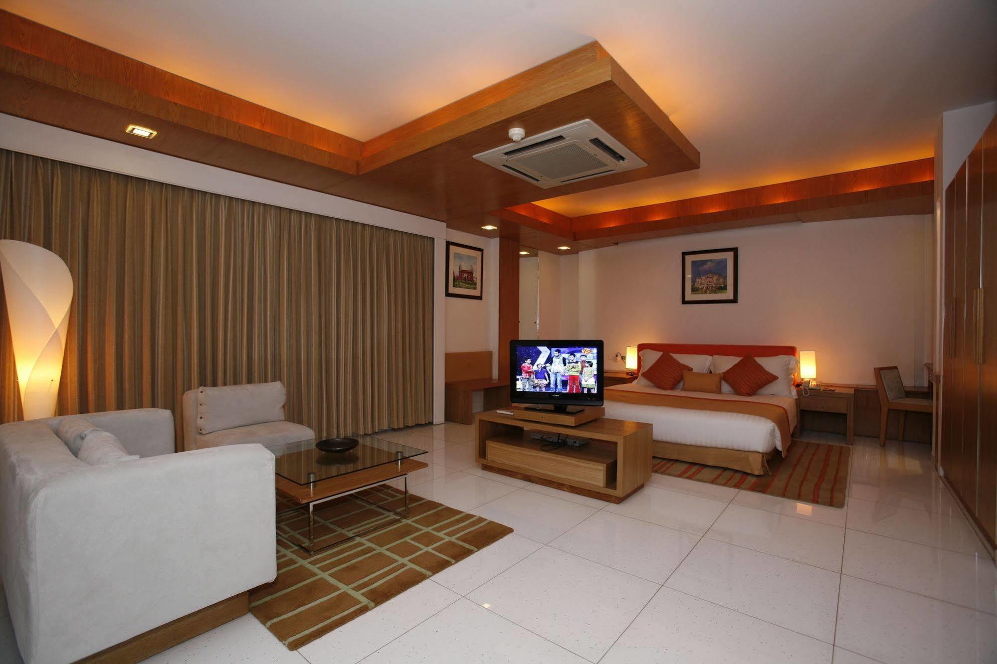 Platinum Suites Dhaka Exteriör bild